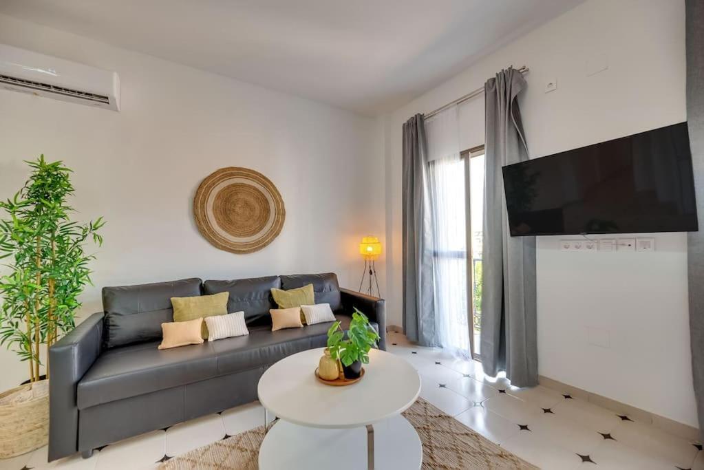 Lxr La Perla Renovated 2Hab. Apt ベナルマデナ エクステリア 写真